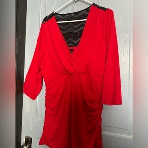 Torrid ruched red and black lace detail top 3x